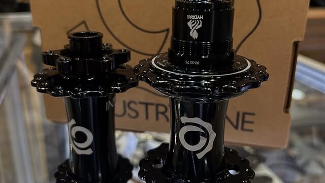 Industry Nine Hydra 2 入荷！ | GOOD OPEN AIRS myX